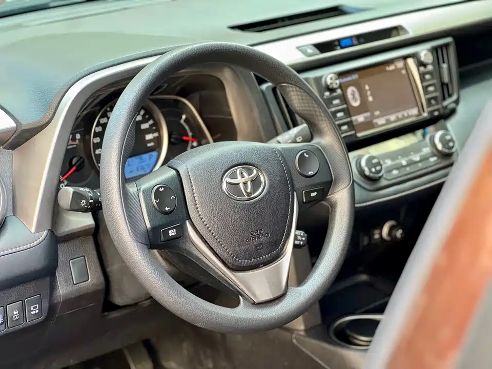 Toyota RAV4 Rongfang