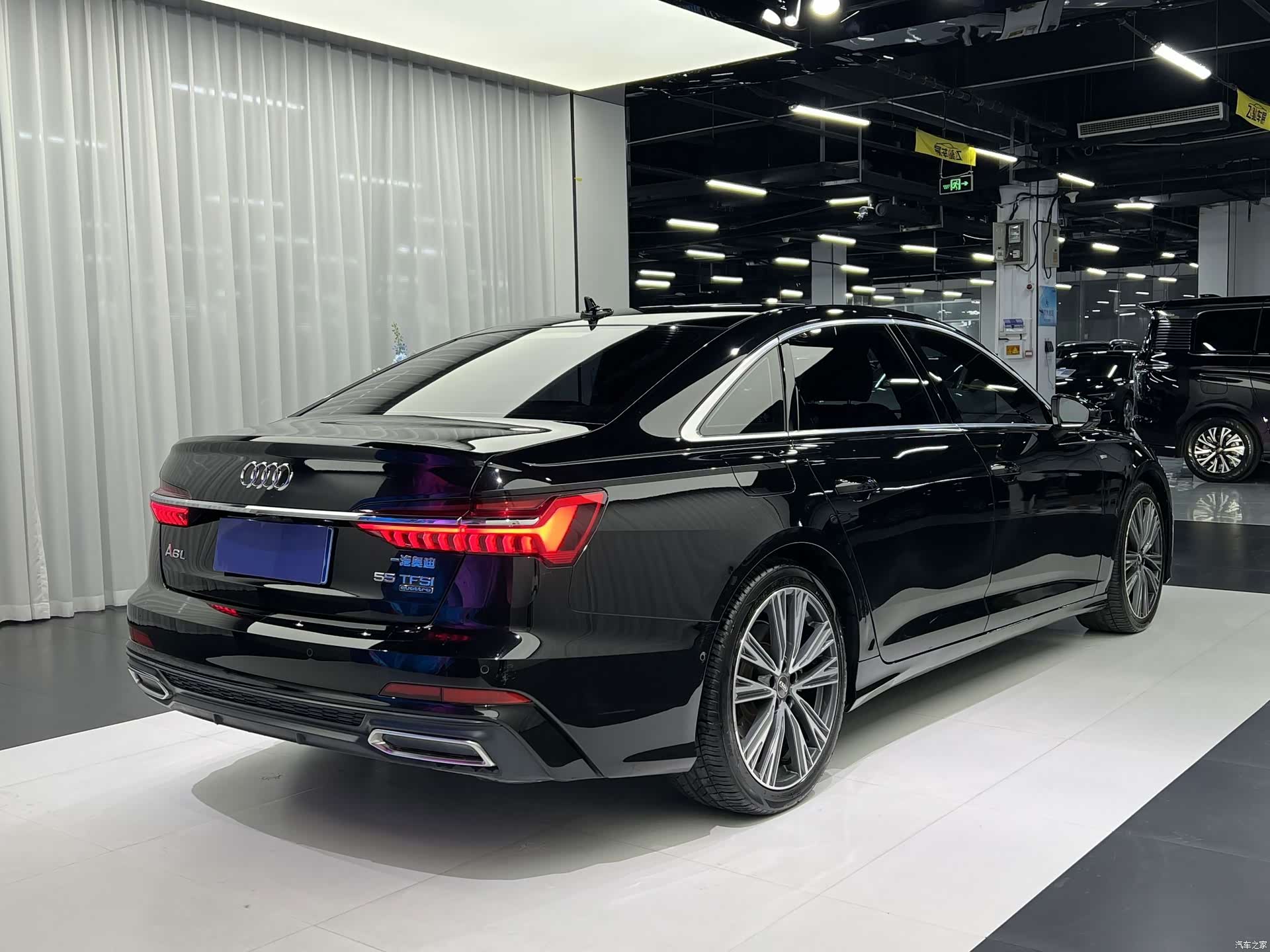 Audi A6L, 2020 9