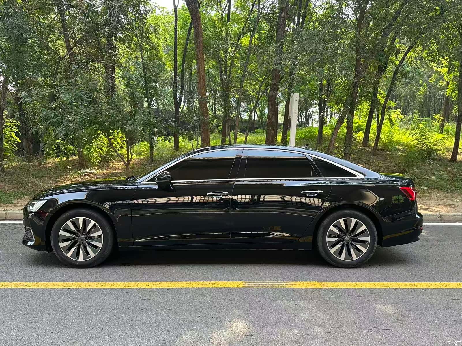 Audi A6L, 2020 4