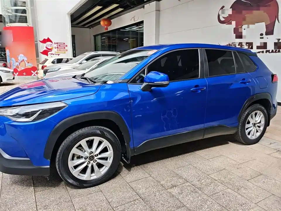 Toyota Corolla Sharp amplifier