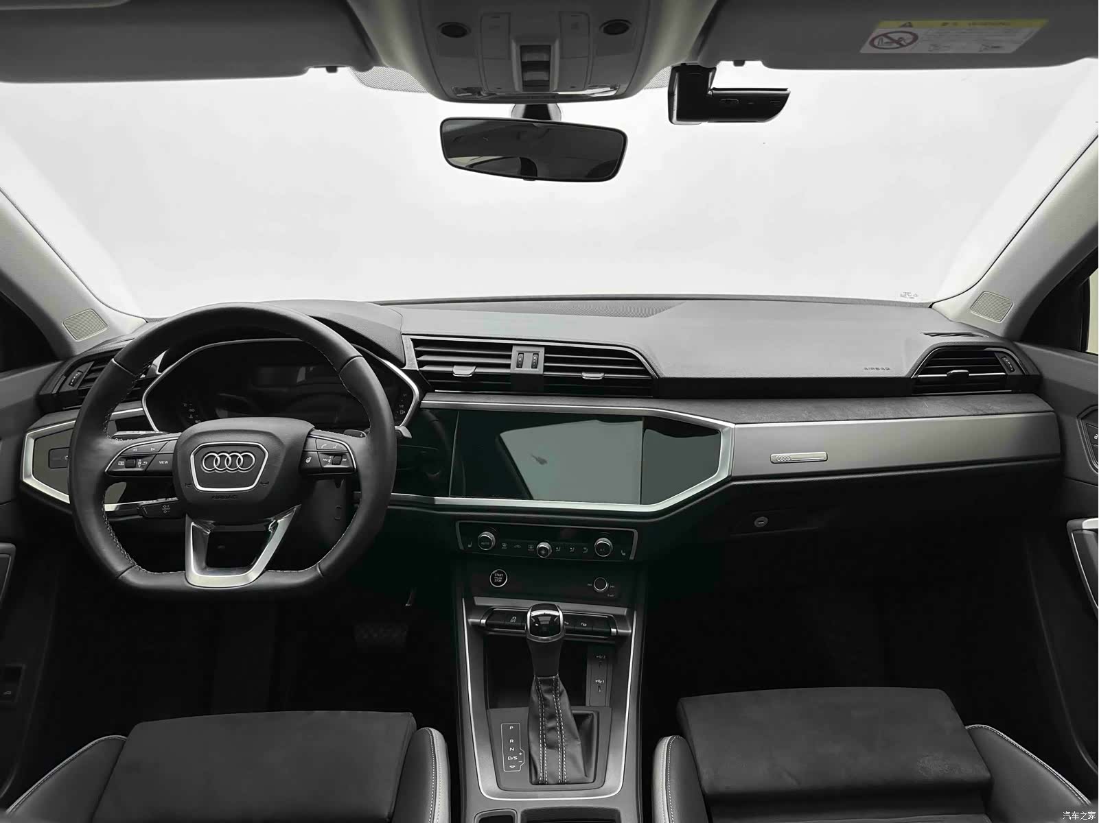 Audi Q3, 2022 15