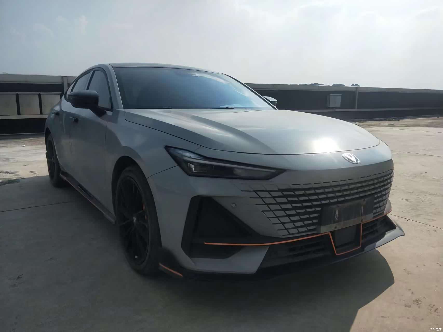 Changan UNI-V, 2022 3