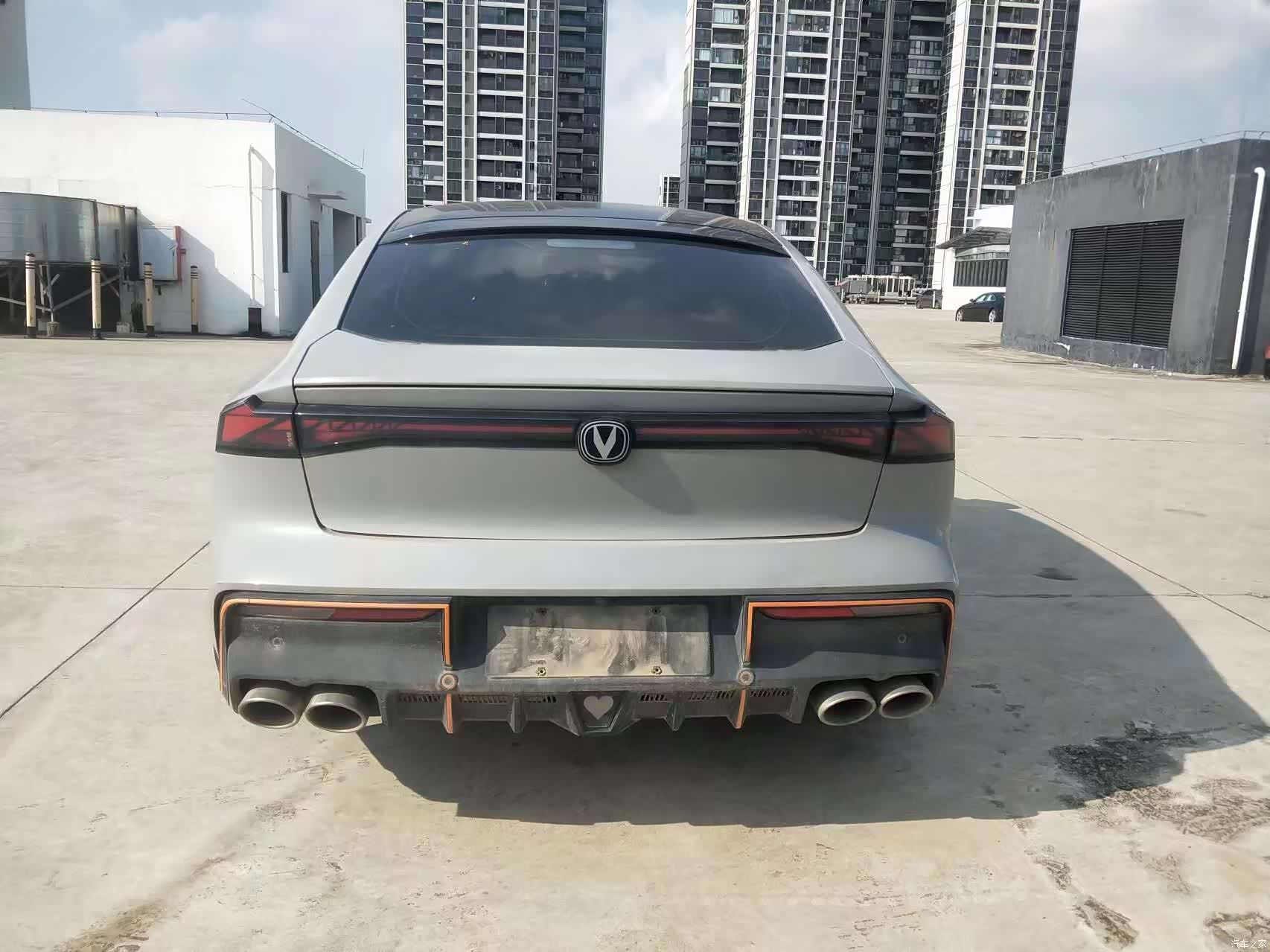 Changan UNI-V, 2022 13