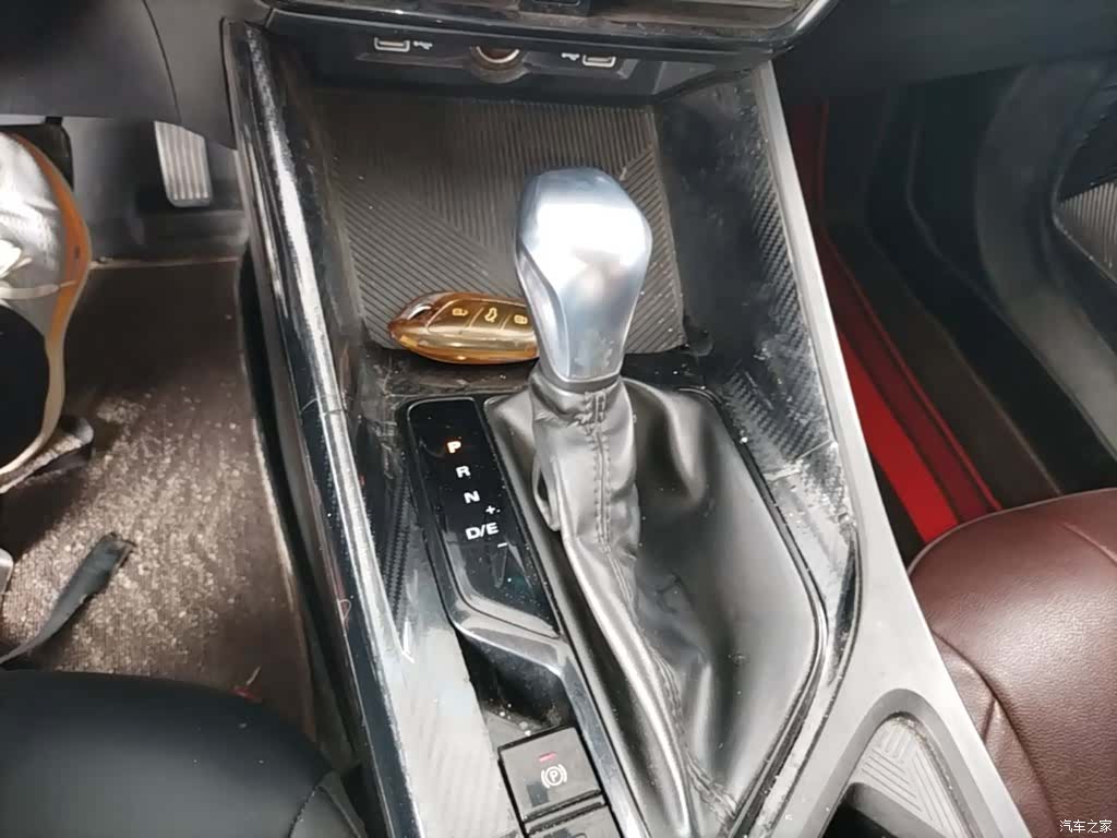 Roewe i5, 2021 14