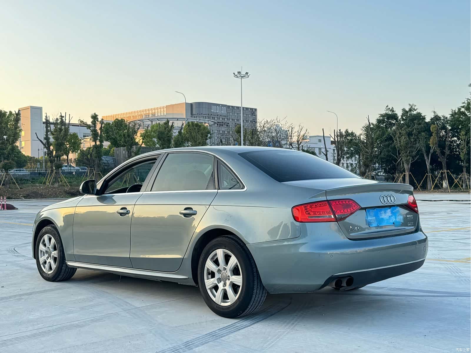 Audi A4L, 2012 все фото