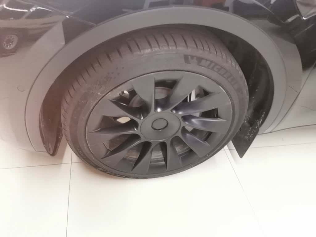 Tesla Model Y, 2021 23