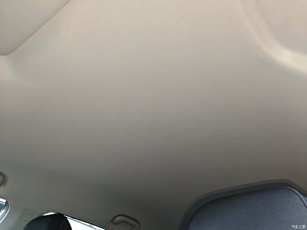 Roewe i5, 2022 18