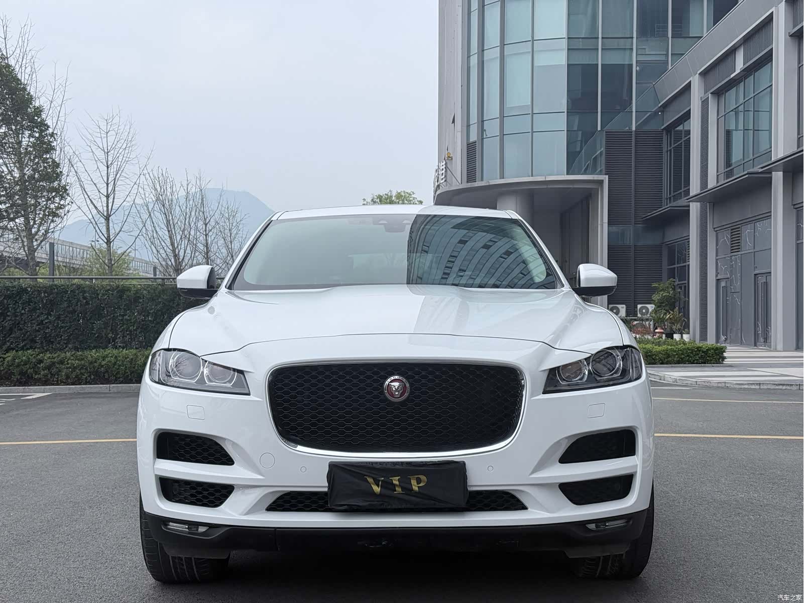 Jaguar F-PACE, 2018 2