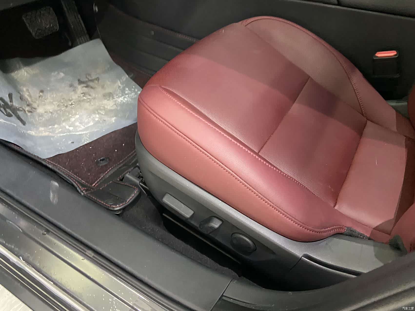 Mazda Mazda3, 2023 14
