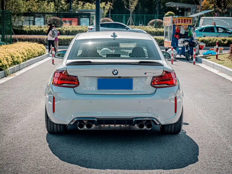 BMW M2