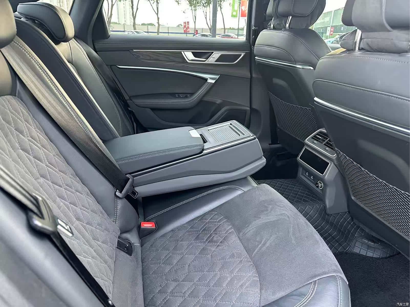 Audi A6L, 2023 6