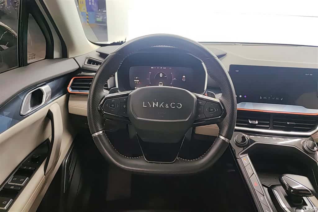 Lynk & Co 02, 2021 15