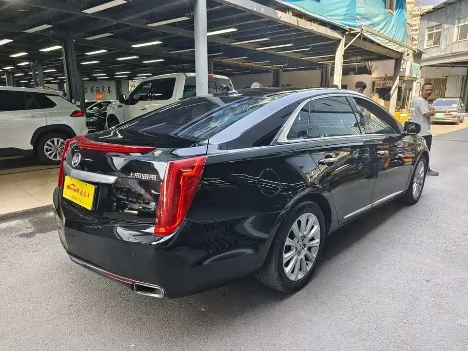 Cadillac XTS