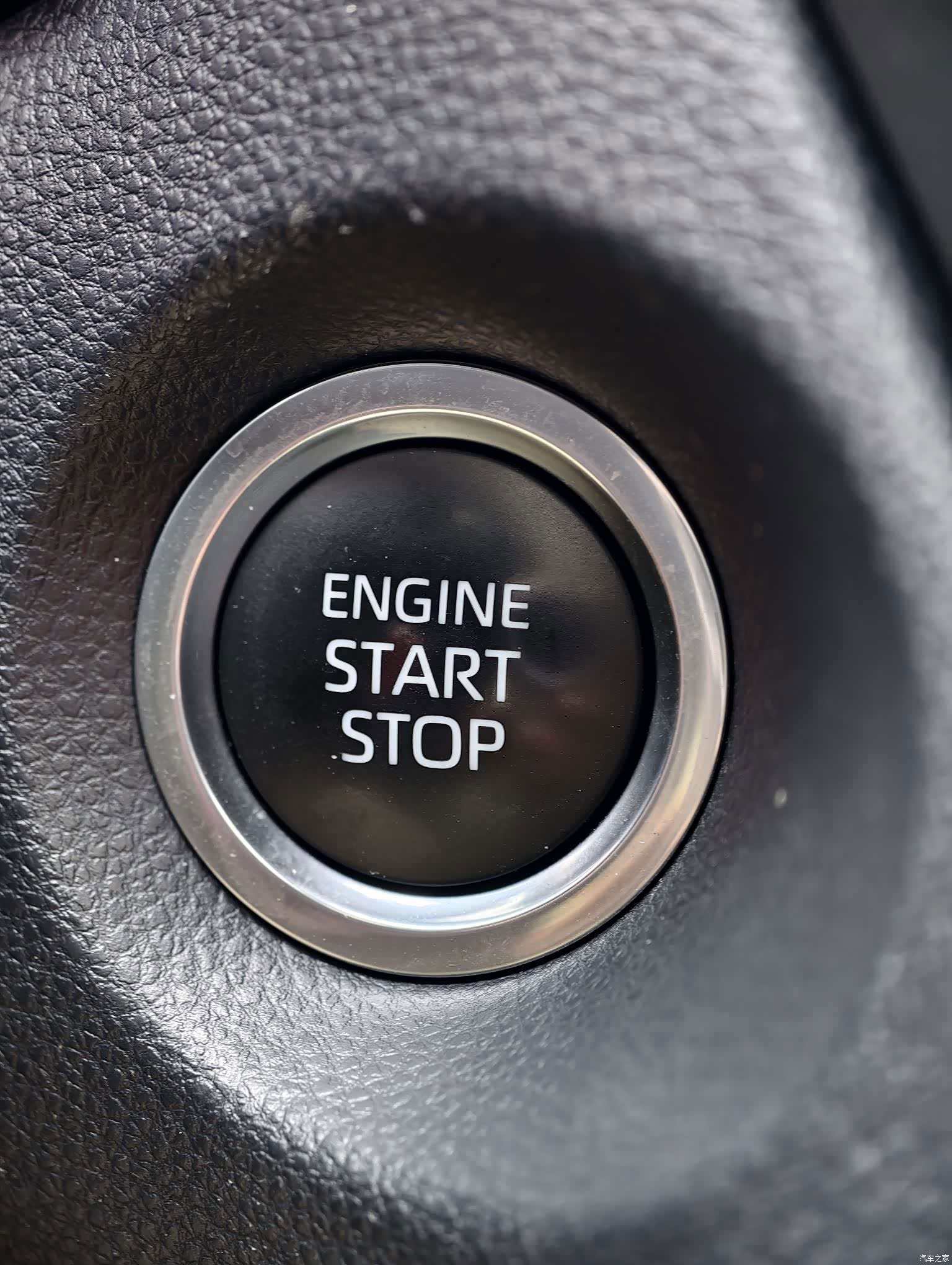 Toyota Frontlander, 2023 13
