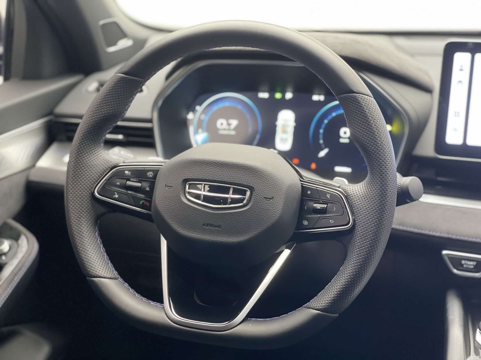 Geely Preface, 2024 16