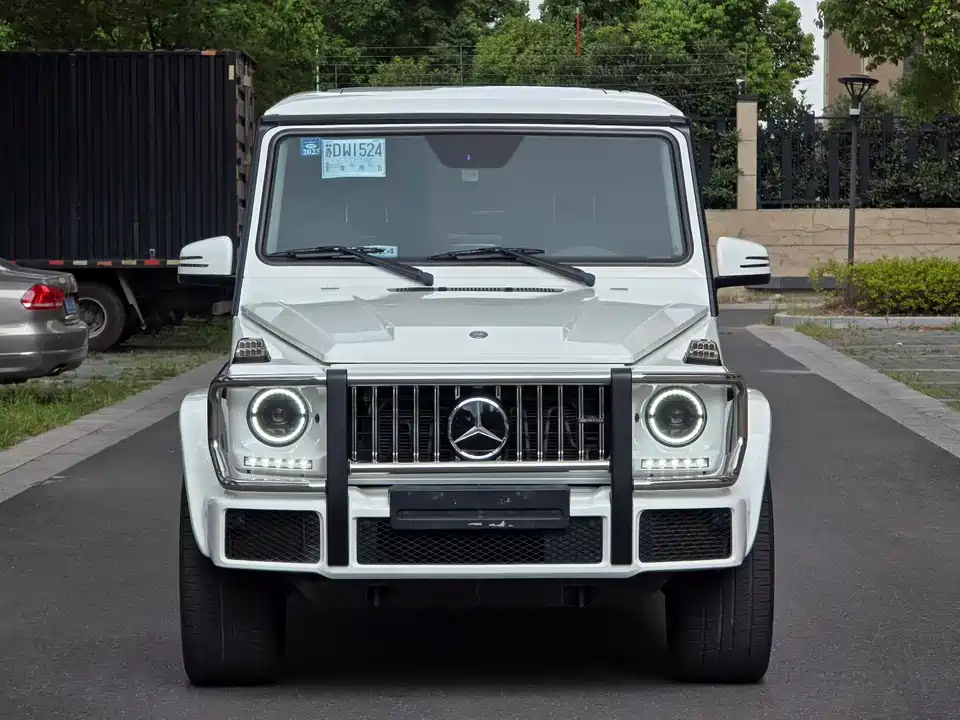 Mercedes-Benz G-class