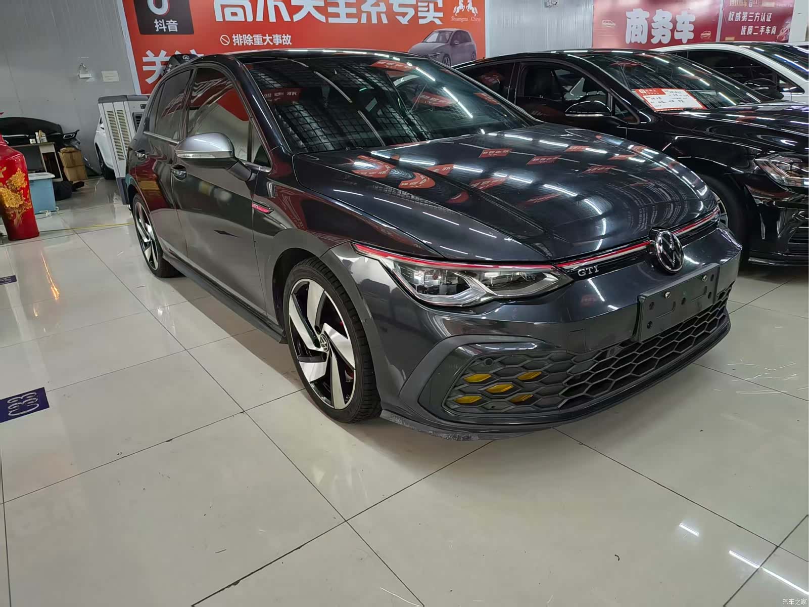 Volkswagen Golf, 2022 3