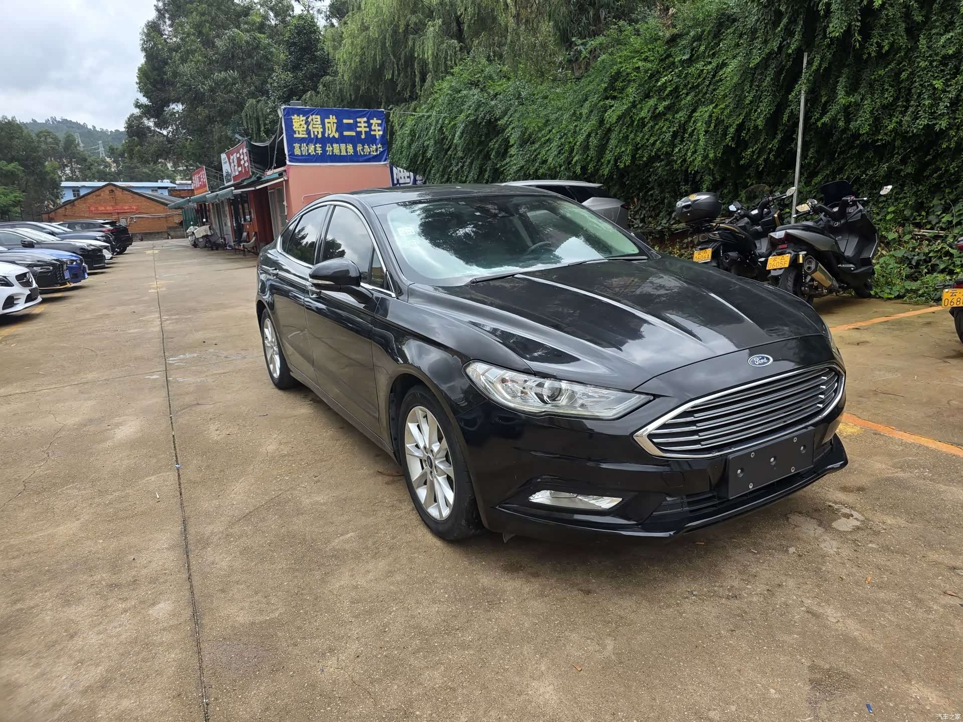 Ford Mondeo, 2017 3