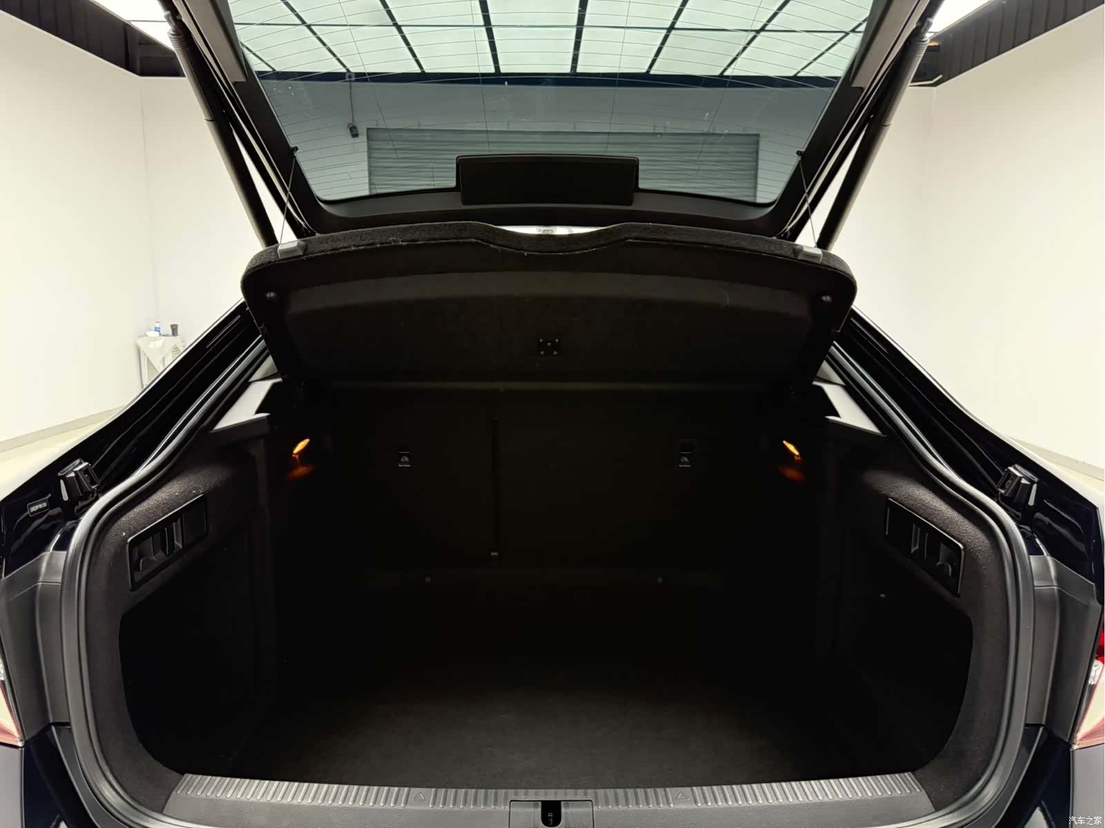 Skoda Superb, 2024 7