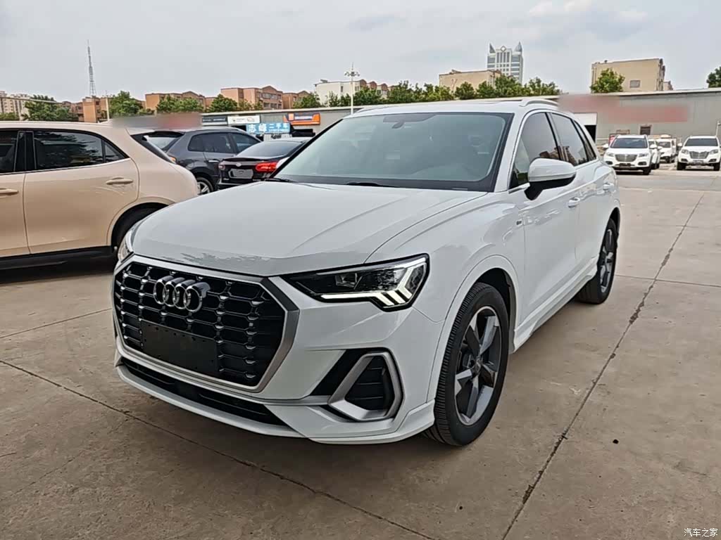 Audi Q3, 2020 1