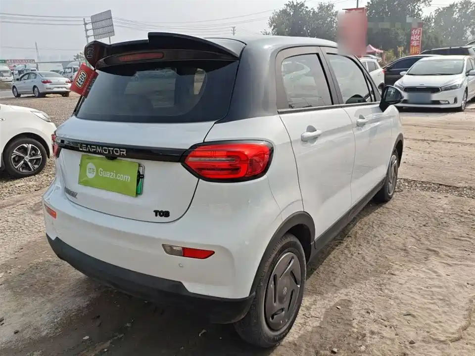 Leapmotor T03