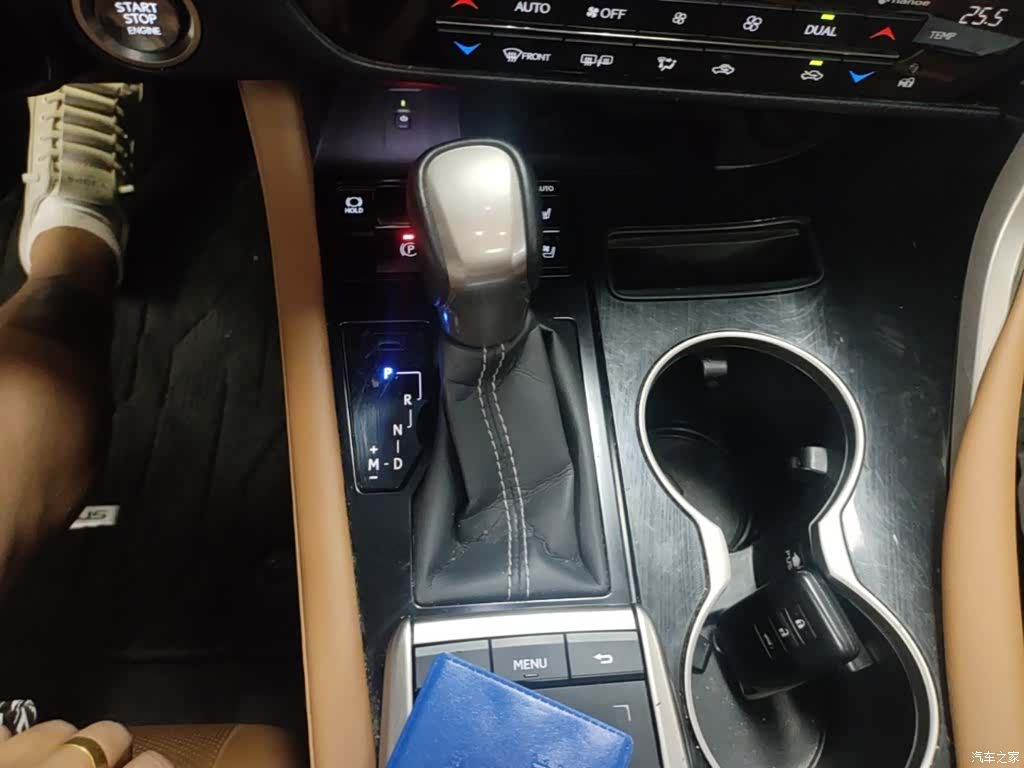 Lexus RX, 2021 14