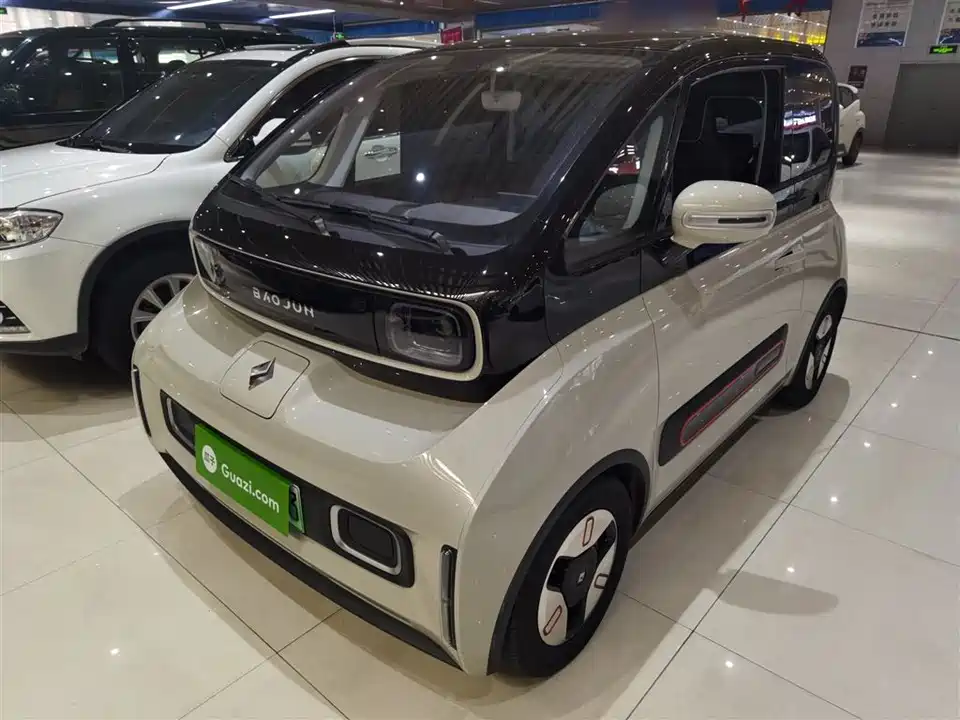 Baoding KiWi EV