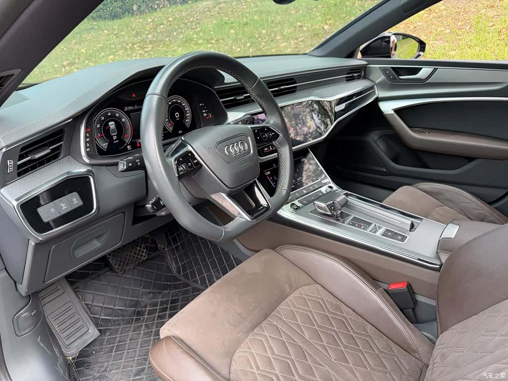 Audi A7L, 2023 7