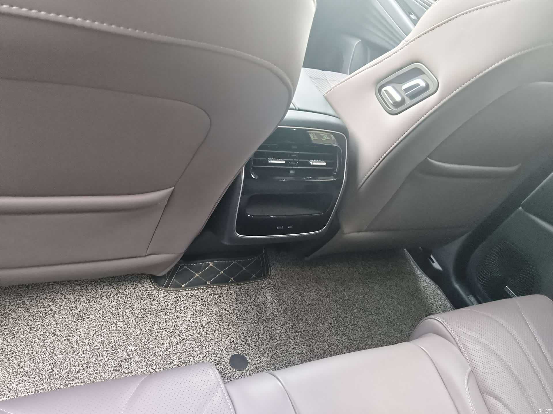 Chery Tiggo 9, 2024 13