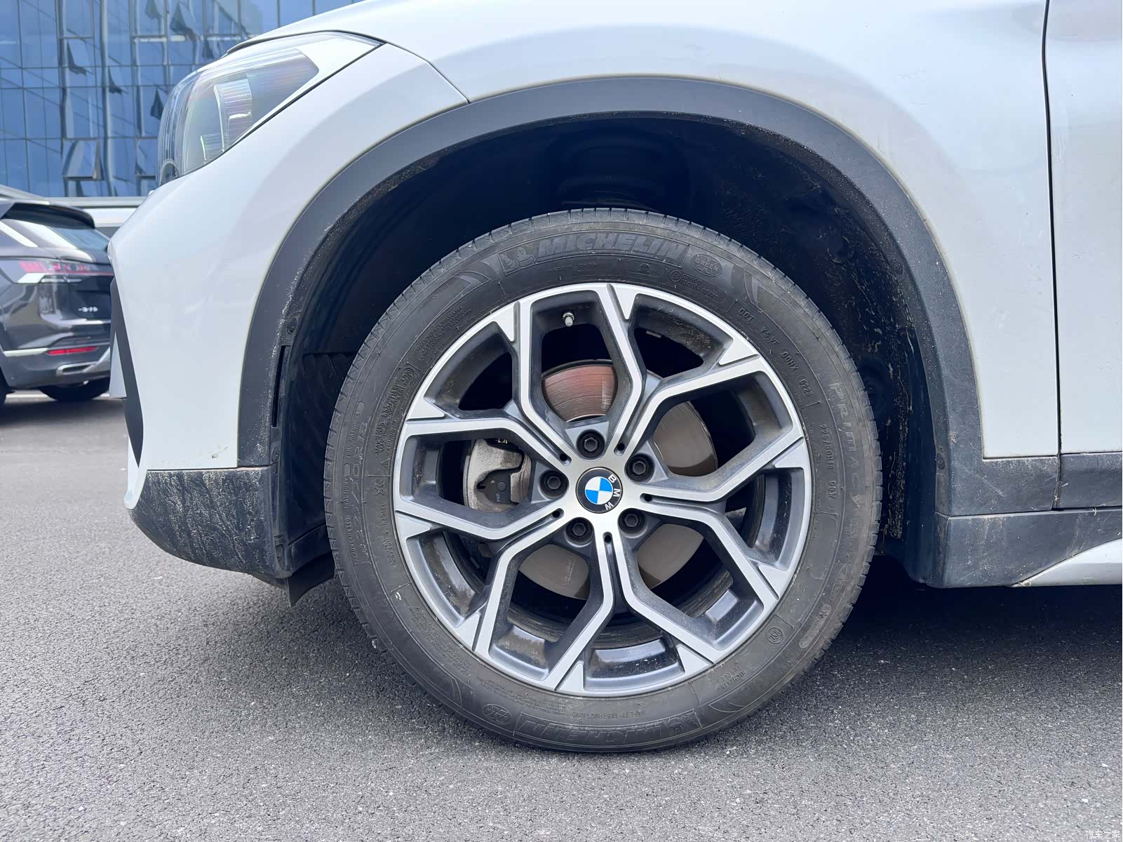 BMW X1, 2023 все фото