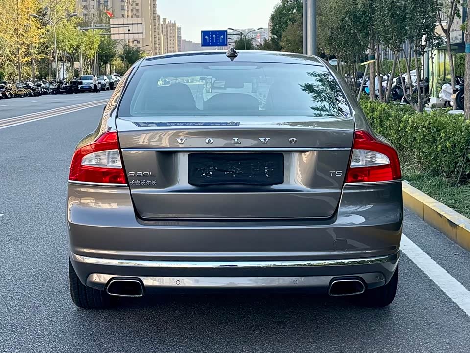 Volvo S80L
