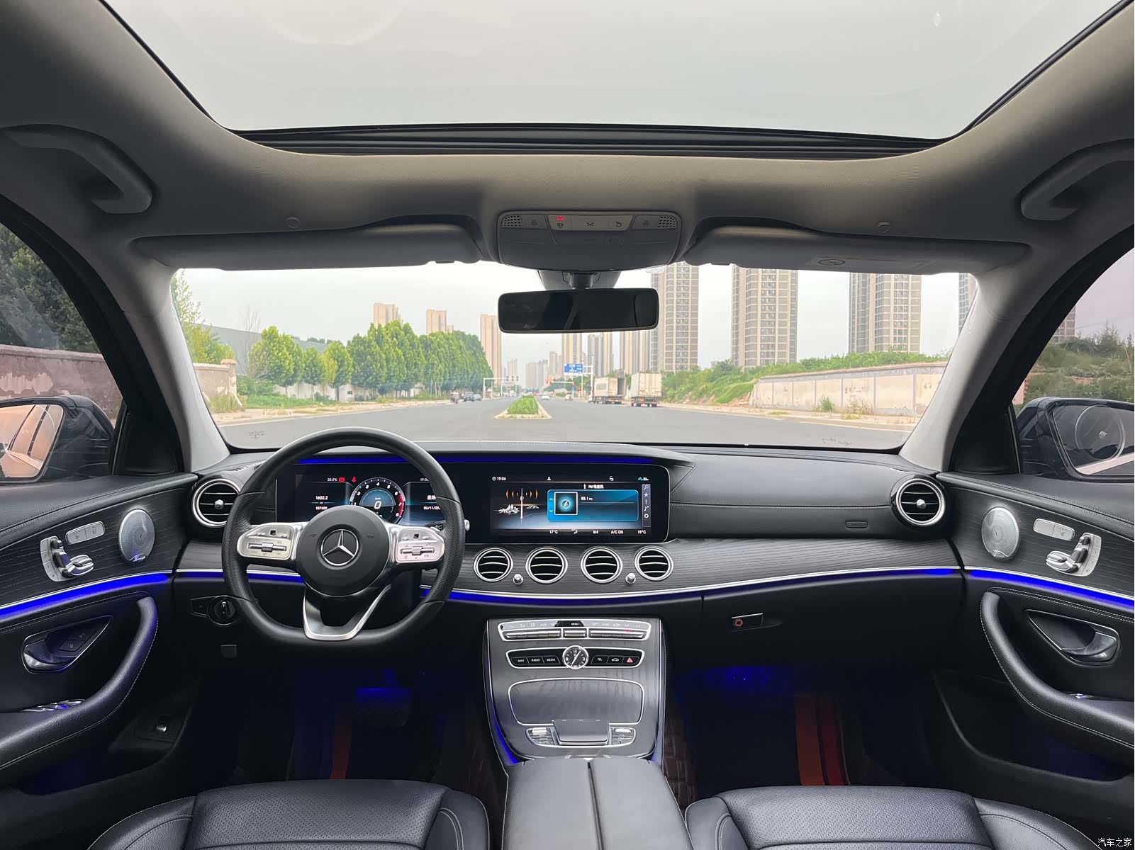 Mercedes-Benz E-Class, 2019 8