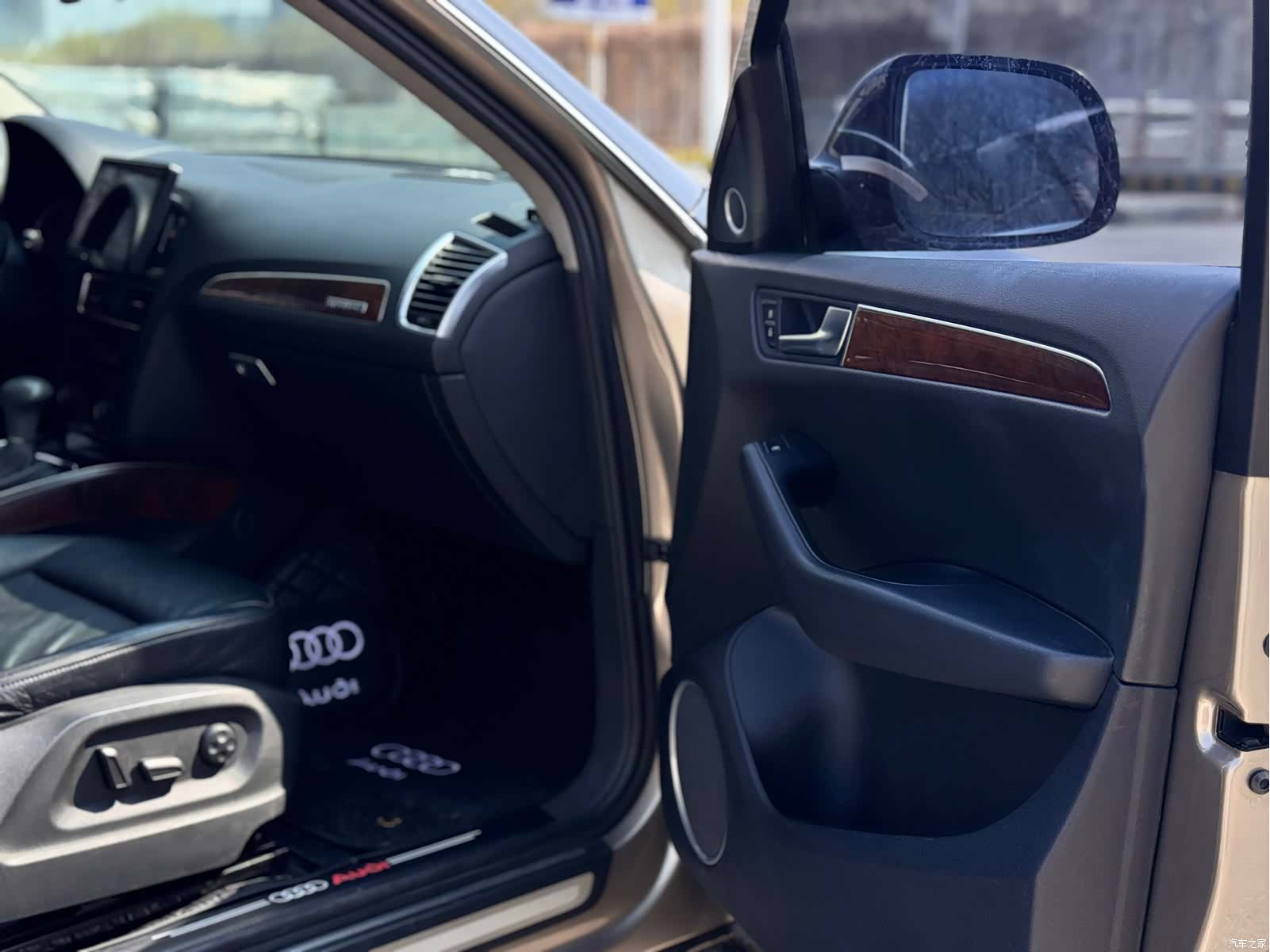 Audi Q5, 2011 19