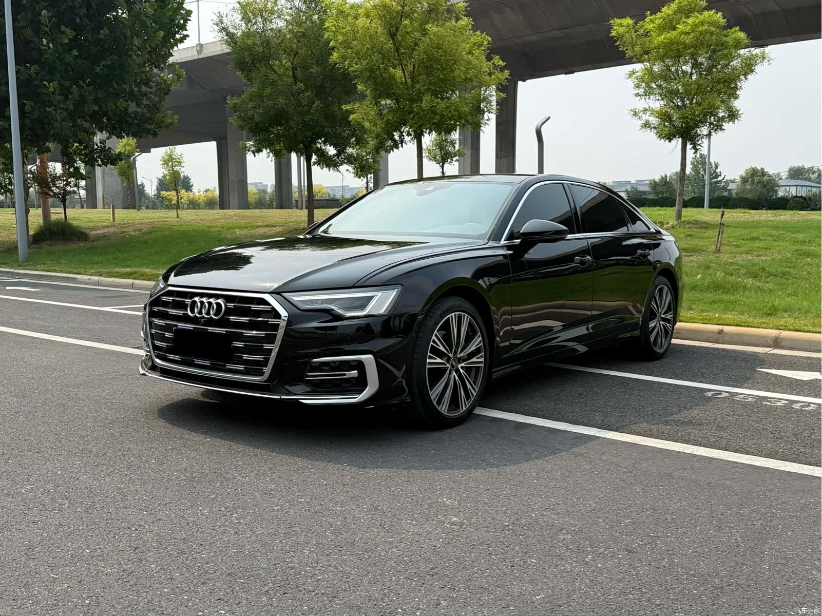 Audi A6L, 2024 1
