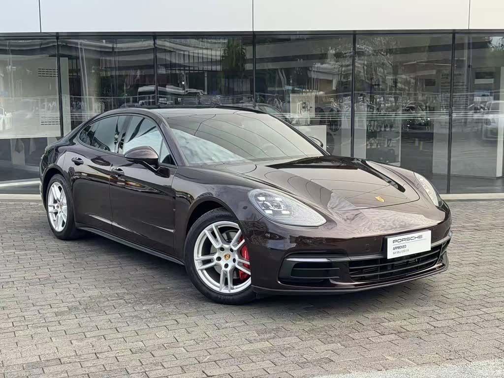 Porsche Panamera, 2017 2