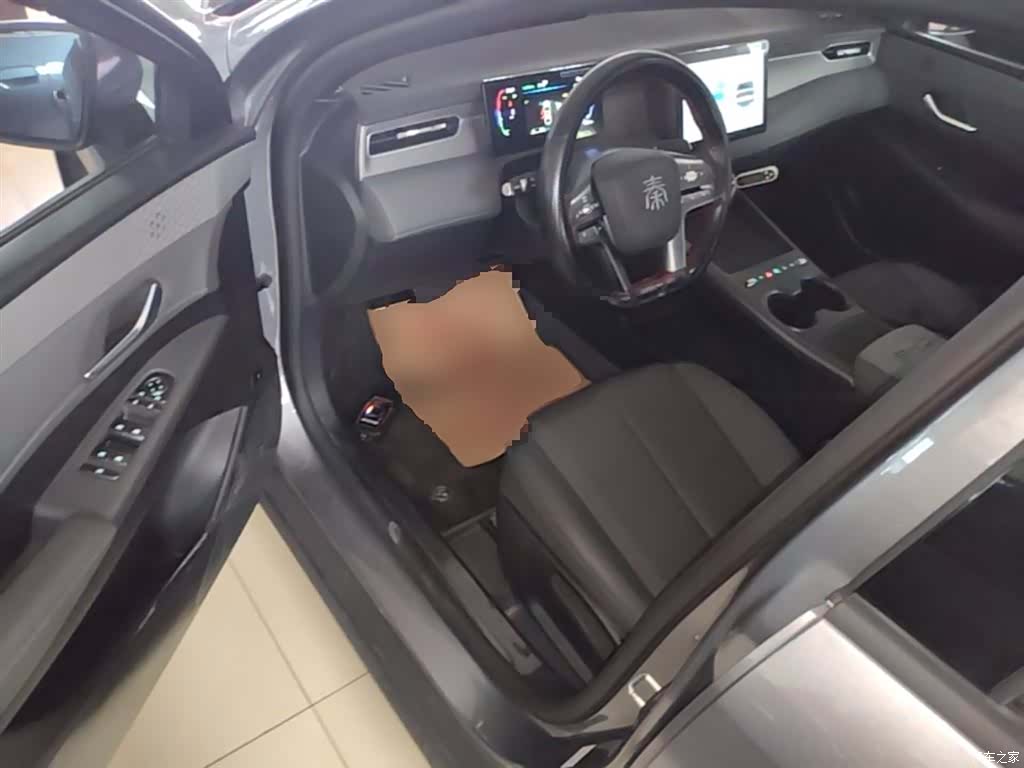 BYD Qin, 2025 16