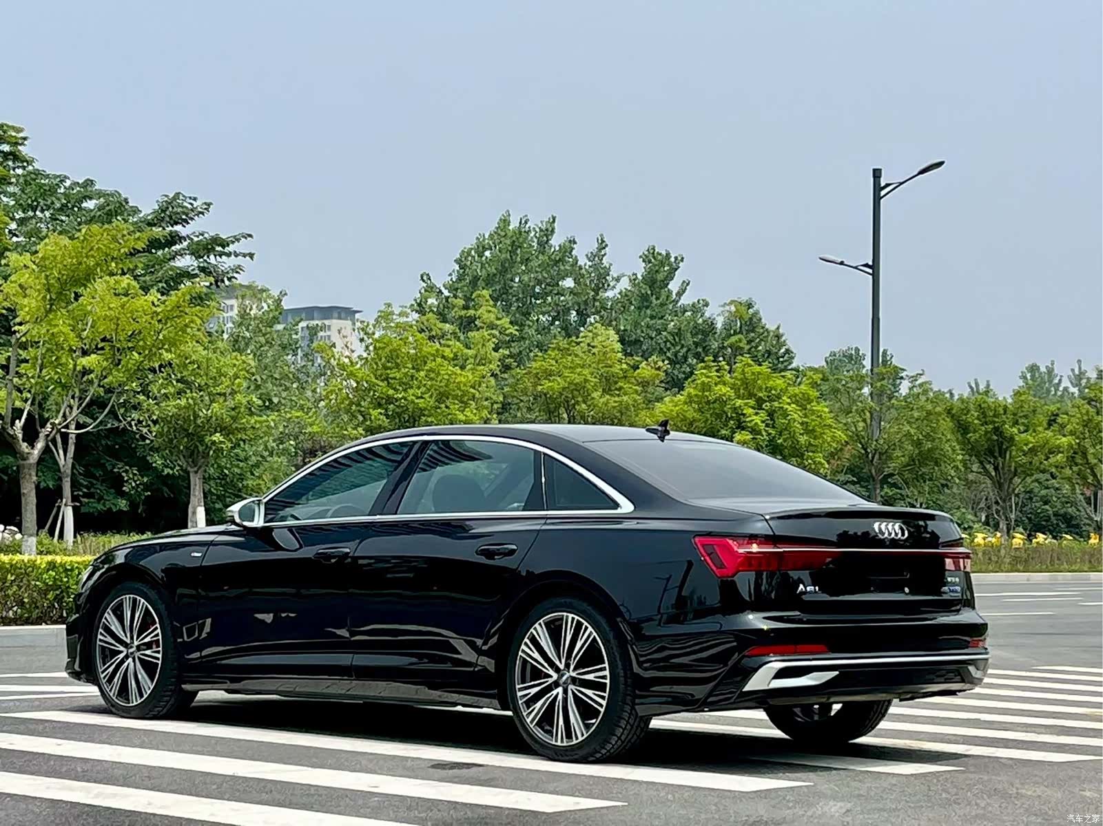 Audi A6L, 2020 7