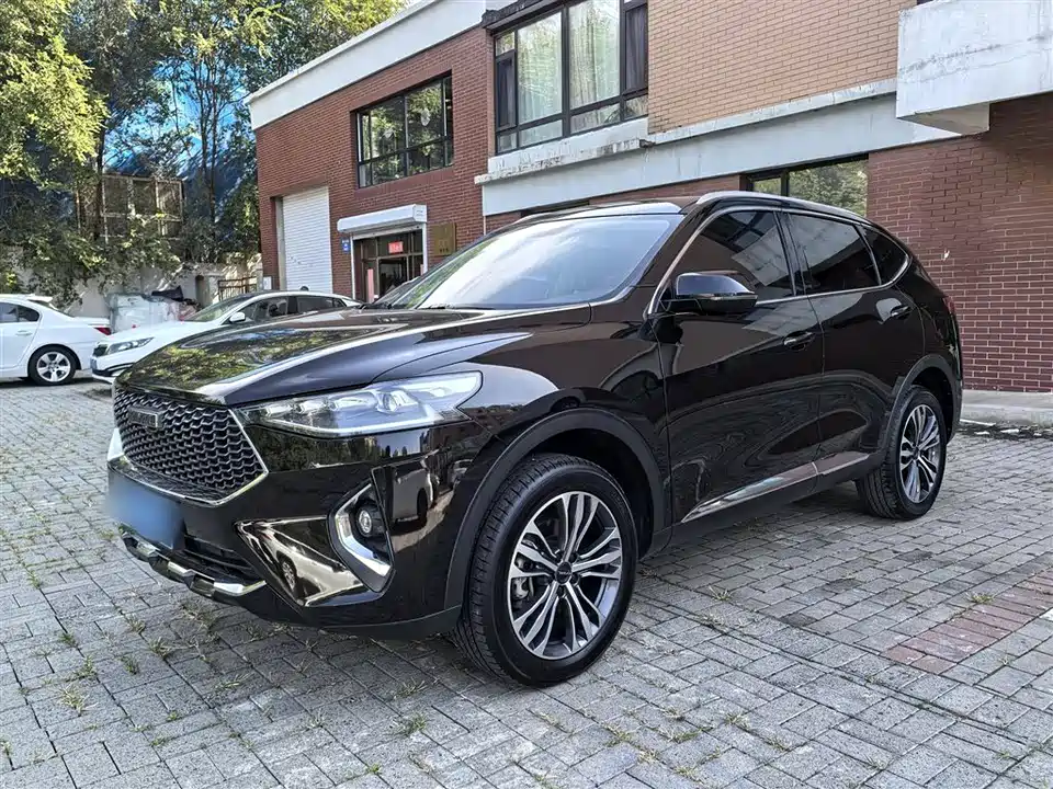 Haval F7