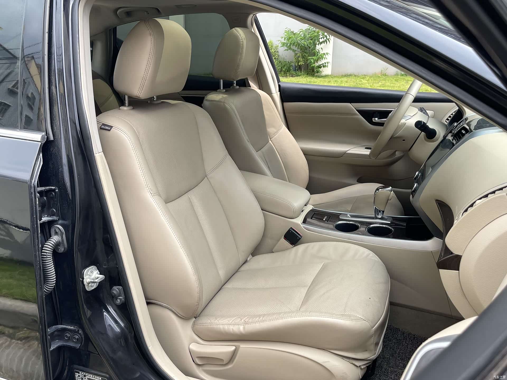Nissan Teana, 2015 10