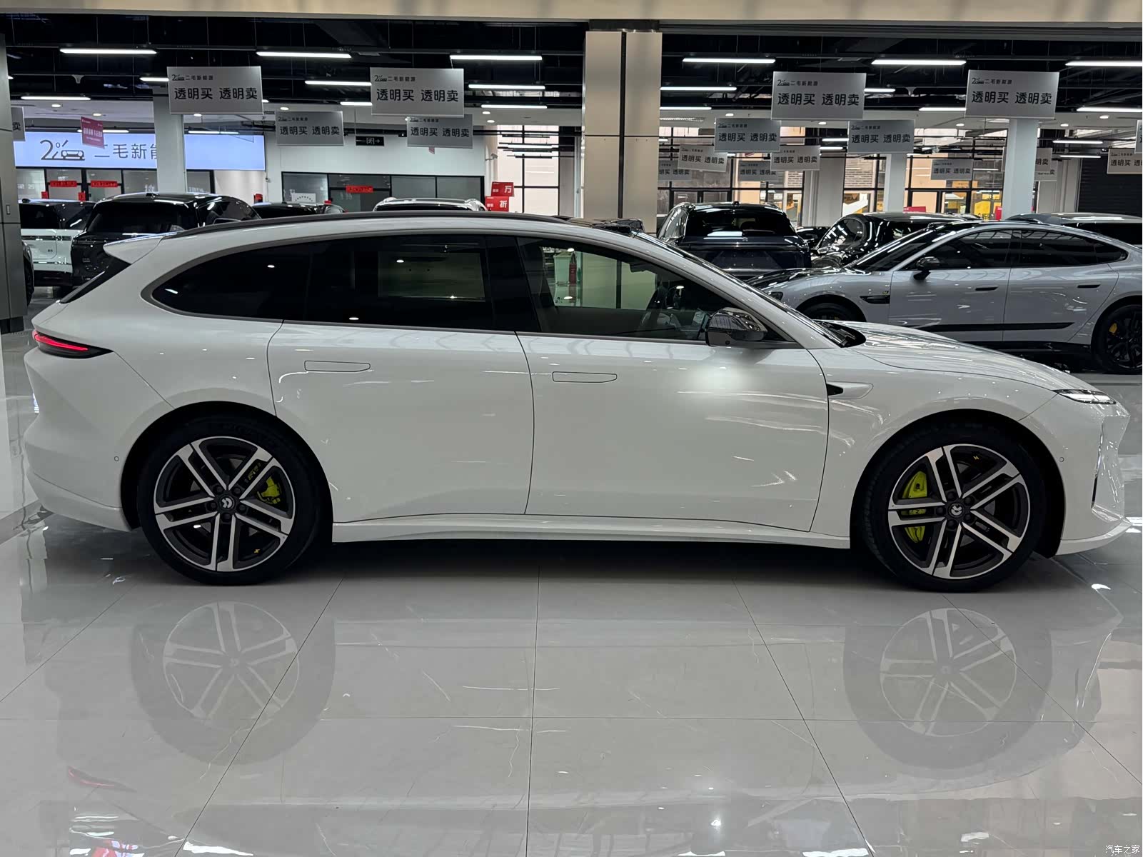 NIO ET5, 2025 11