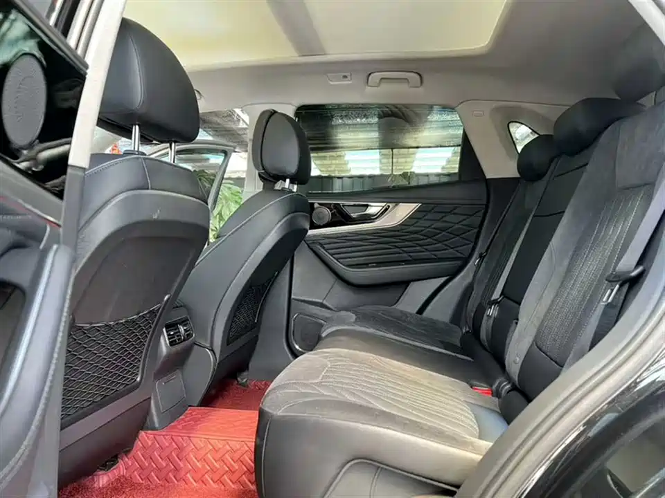 Hongqi HS5 Hongqi HS5