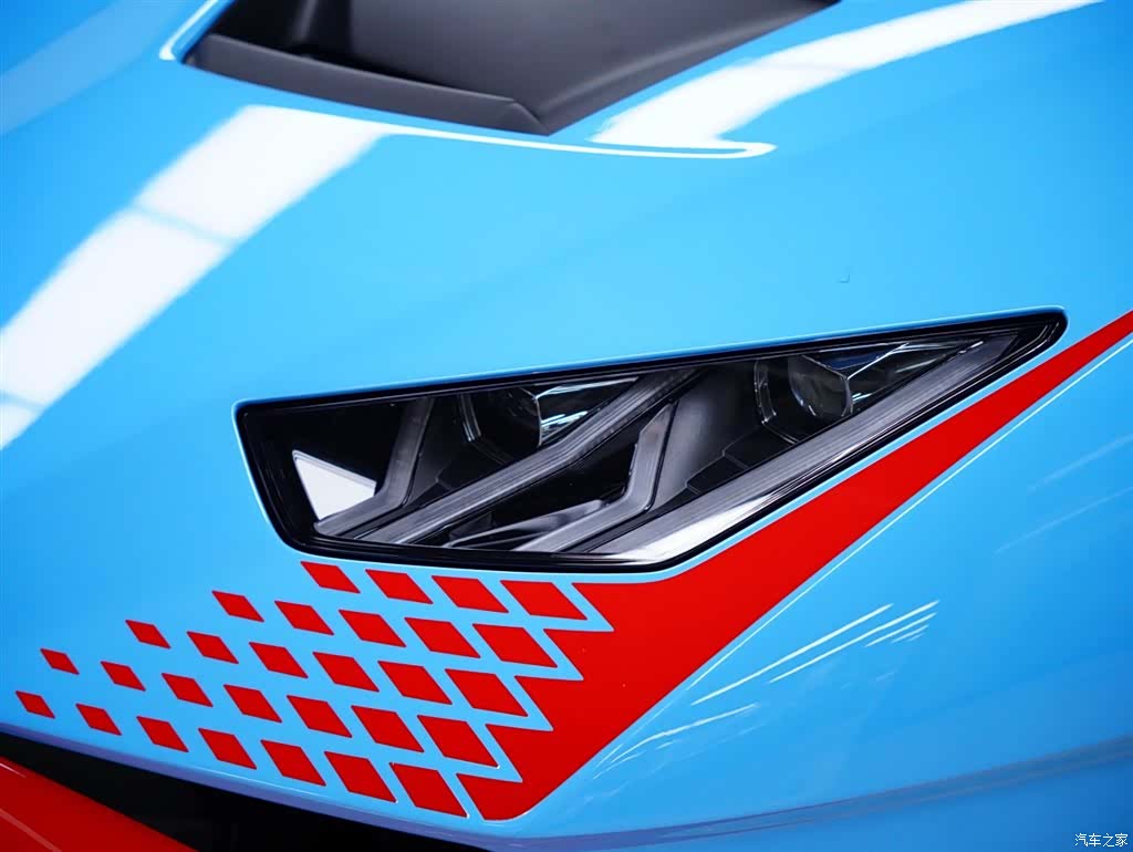 Lamborghini Huracán, 2024 19