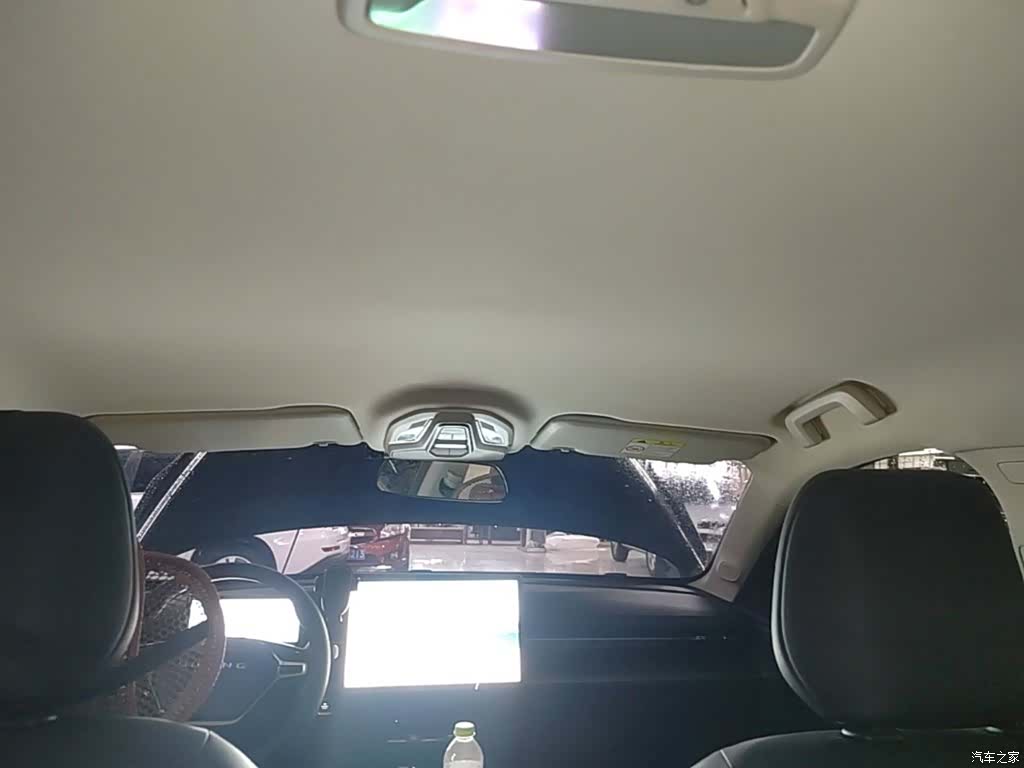 Wuling Starlight, 2024 18