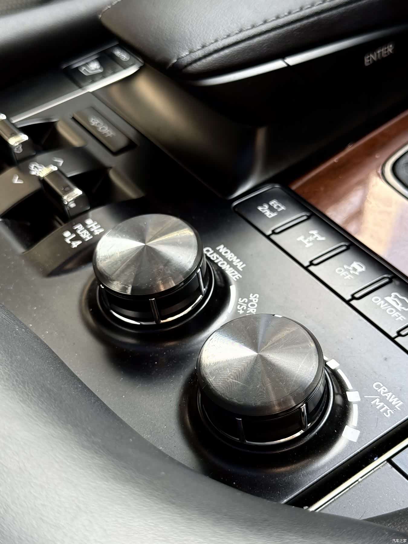 Lexus LX, 2022 18