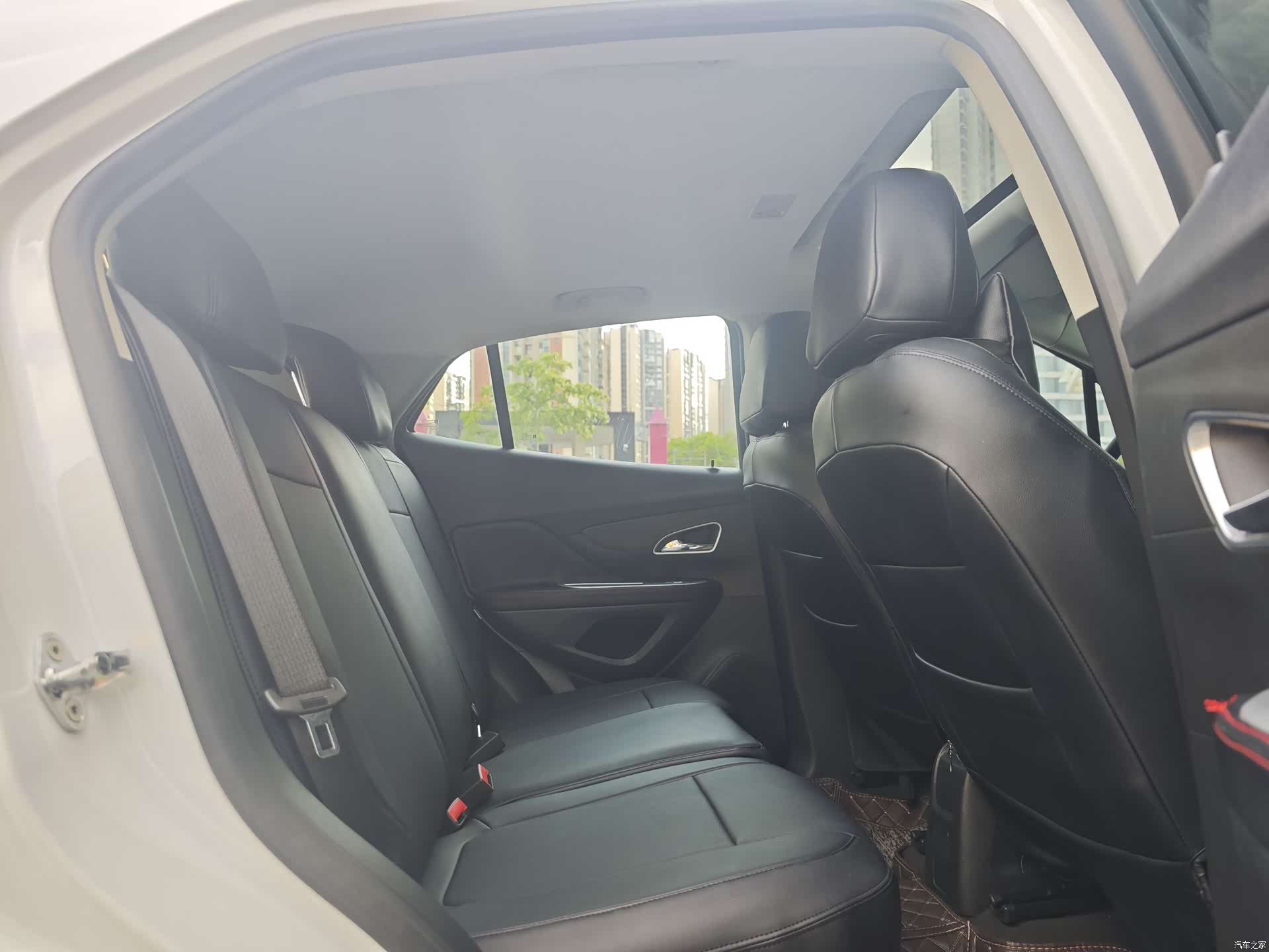 Buick Encore, 2016 12