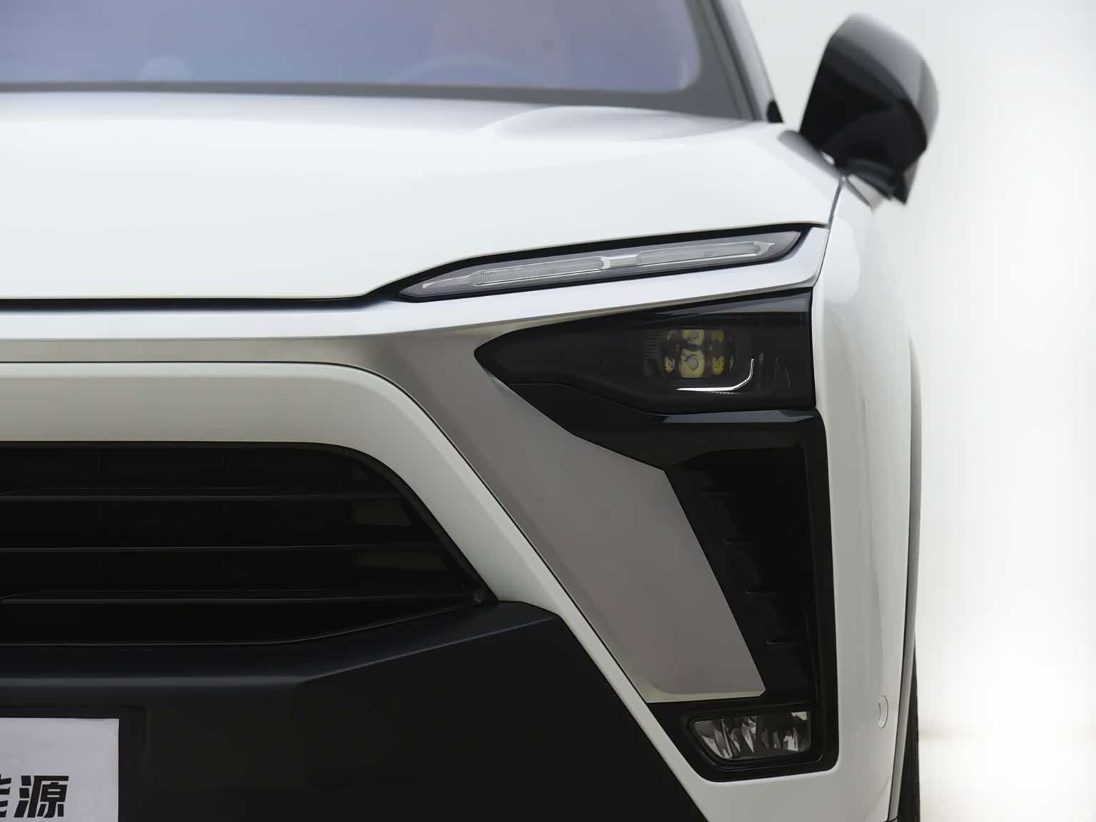NIO ES8, 2022 7