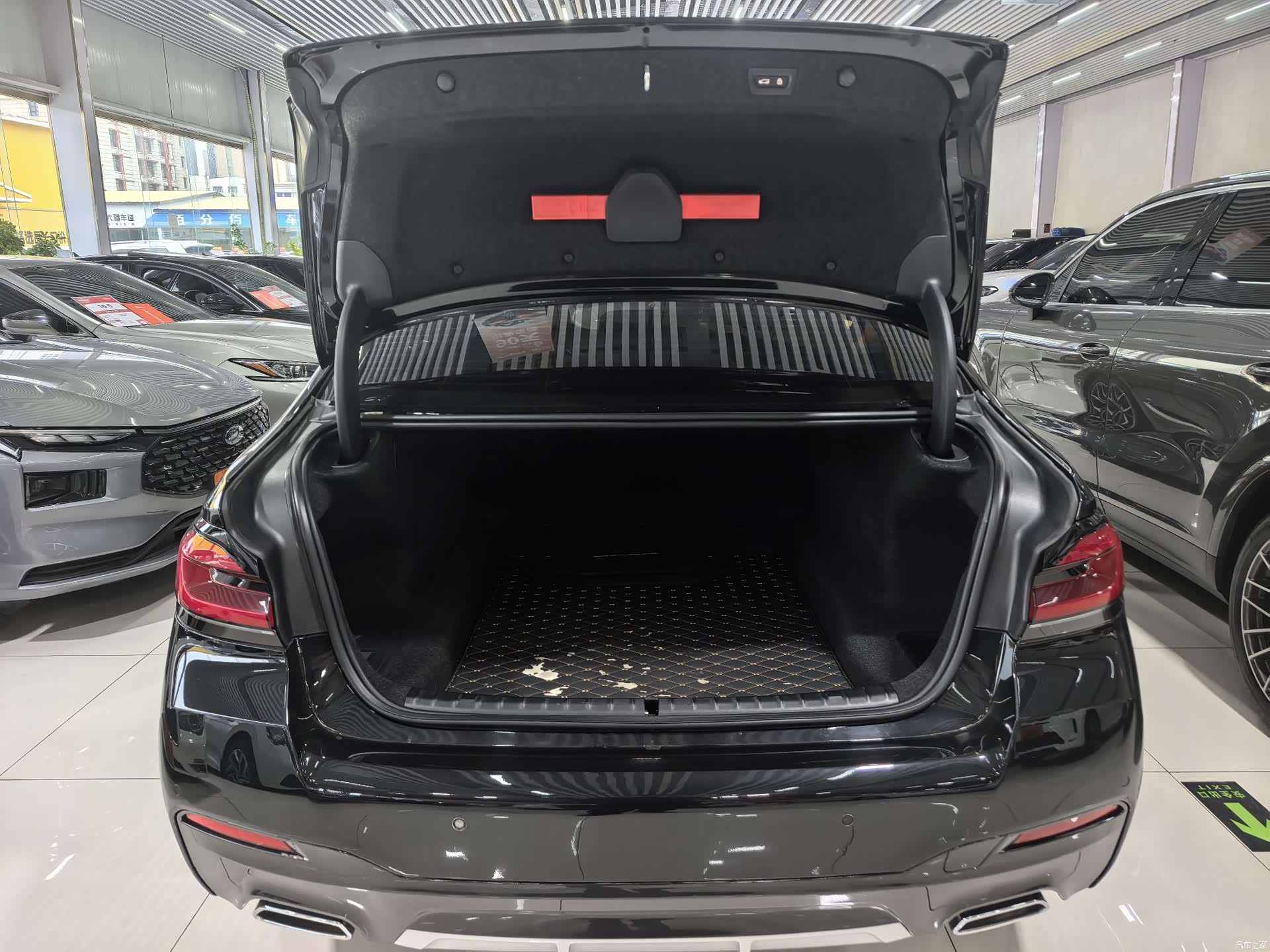 BMW 5 Series, 2021 17