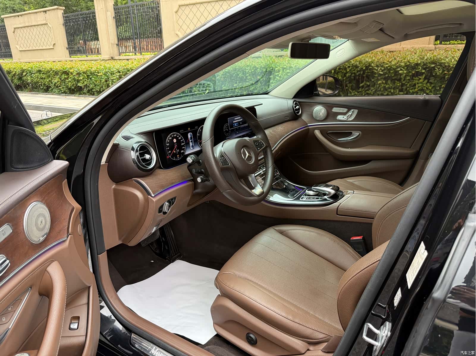Mercedes-Benz E-Class, 2017 8