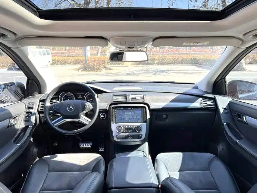 Mercedes-Benz R-class