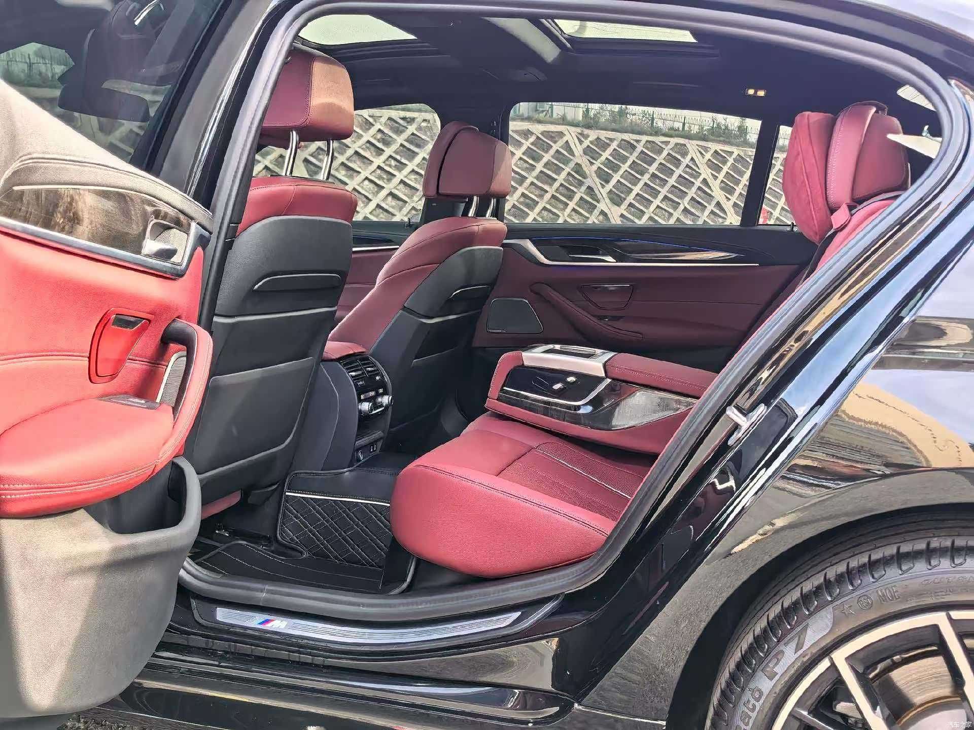 BMW 5 Series, 2021 13